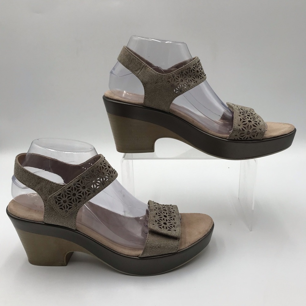 Women’s Naturalizer Soul Wedge Sandals